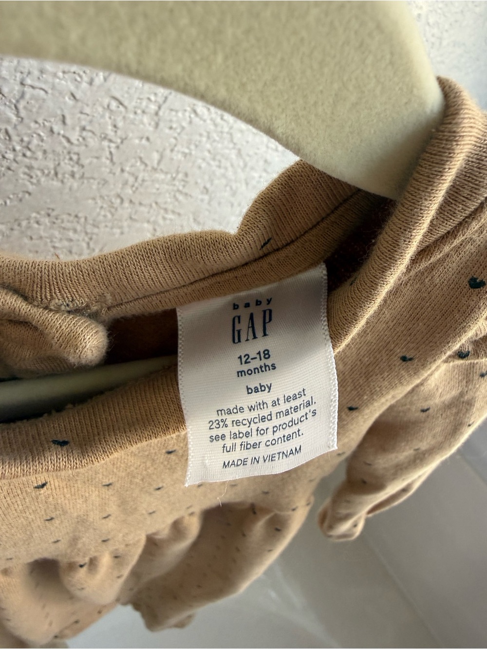 GAP Fall Onesie with Tiny Black Hearts - Picture 2 of 2